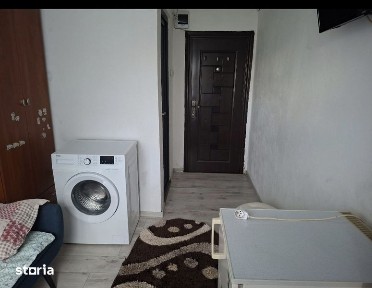 Garsoniera confort 2 de închiriat langa liceul sportiv i (zona 9 mai)