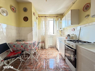 Apartament 3 camere decomandate | 71 mp | Cetate - Closca