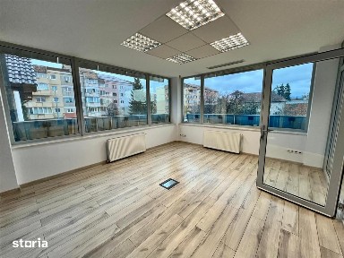 Cladire de birouri 602 mp + Panouri fotovoltaice | 15 locuri parcare