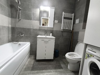 Apartament cu o cameră Royal Copou cu loc de parcare