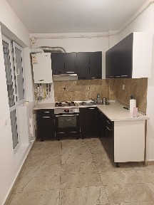 De Închiriat/Ichiriere Apartament două camere