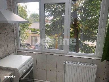 Inchiriez apartament 2 camere, zona Trocadero