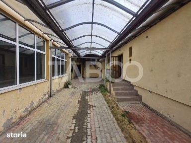 COMISION 0% Spatiu comercial de inchiriat 300 mp Lupeni Sibiu