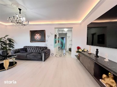 Apartament cu 3 camere de vanzare, 3 balcoane și 2 locuri de parc