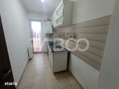 Garsoniera decomandata utilata de inchiriat balcon Mihai Viteazul
