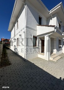 Duplex P+1E, 5 camere, 3 bai, dormitor parter, dressing, zona LIDL