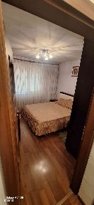 Apartament 2 camera,parcare,beci, Bul. Vlahuta, Brasov