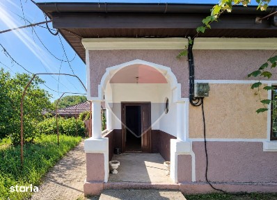 2 case 5 camere PARAVA