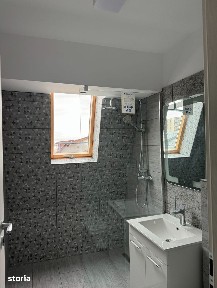 Apartament cu 3 camere zona TRACTORUL