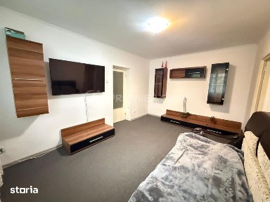 Etaj 3! Apartament 2 camere 50mp, Tatarasi, AC