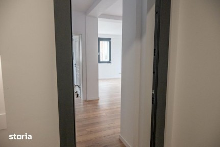 Apartament 2 camere de inchiriat, Dumbravita, cladire birouri