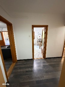 De închiriat apartament 2 camere etaj 2 zona Progresu