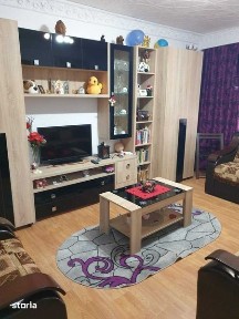 Inchiriez apartament termen lung