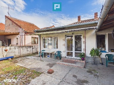 Casă individuală cu 4 camere, zona Centrală