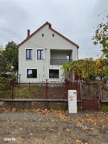 CASA DE INCHIRIAT - CIARDA ROSIE ( str Matei Millo) - 230mp