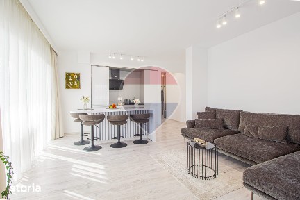 Apartament cu 3 camere de vânzare