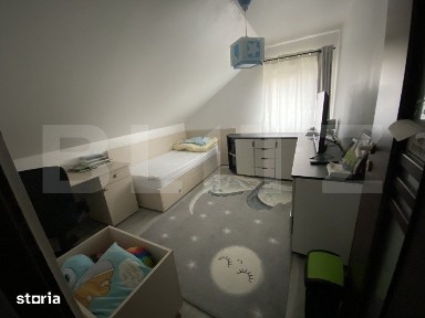 Apartament cu 3 dormitoare livig si bucatarie zona Bradet
