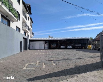 Clădire rezidențială + spațiu comercial, Volovăț,Suceava