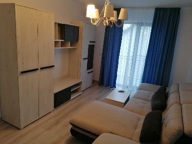 Proprietar inchiriez apartament 2 camere in bloc nou in zona Mehala