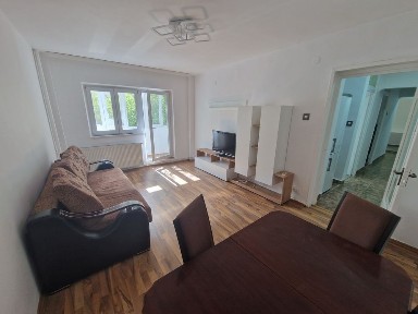 Inchiriez apartament 3 camere Chisinau sector 2