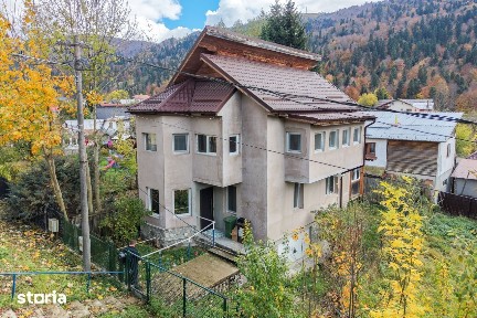 Vila D+P+1+Pod in Azuga - Vedere Spectaculoasa spre Varful Cazacu