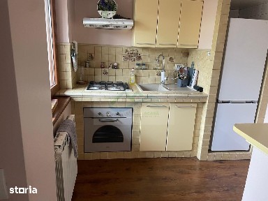 Apartament 2 camere de vânzare.