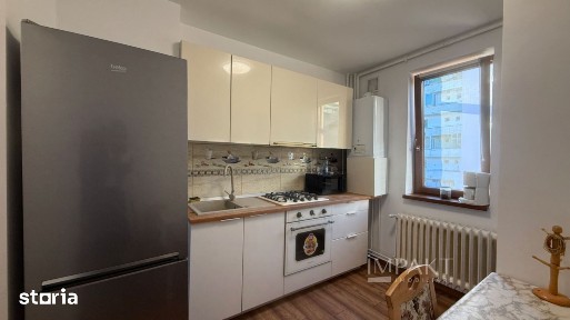 Apartament cu 2 camere semidecomandat etaj 2/4 in Gheorgheni