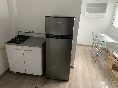Ofer spre închiriere garsonieră modernă, situată ultracentral, Calea Dorobanți, nr. 132-134