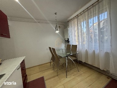 Apartament 2 camere de inchiriat