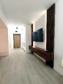 Studio modern, complet mobilat, cu grădină amenajată de 20 m² - HILS Republica