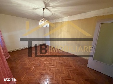 Apartament de 2 camere, decomandat, 52.5mp, zona Diamant