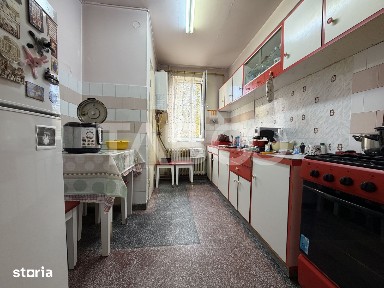 Apartament decomandat 3 camere de vanzare in zona Gheorgheni