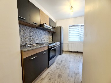 Inchiriez garsoniera recent renovata si utilata complet!