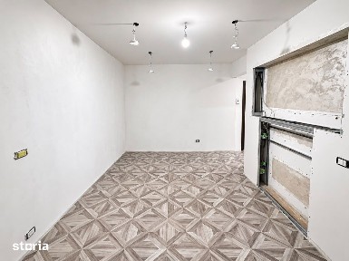 Garsoniera de cumparat-recent renovata