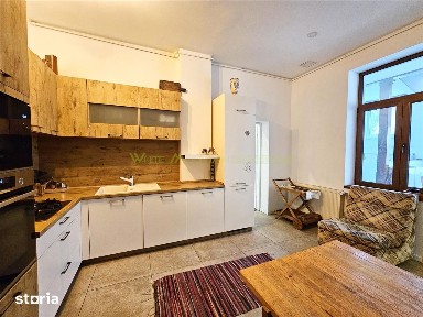 Corp de casa cu gradina proprie in Centrul Istoric