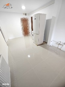 Apartament 2 camere decomandat, Parter cu balcon, Cetate-Piata !