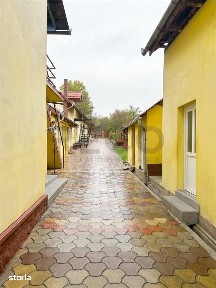 RECO Cladire spatioasa de inchiriat in Tinca, potential comercial si o