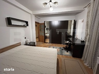 Apartament primitor cu 2 camere, balcon si loc de parcare - Cartier