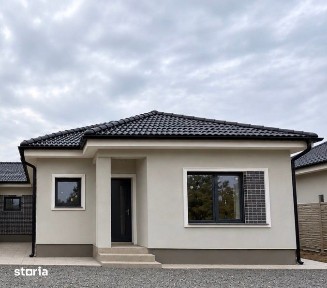 CALITATIV, DUPLEX DESPARTIT, MOSNITA NOUA