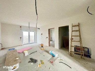 Duplex 3 camere, toate utilitatile - Mosnita Noua