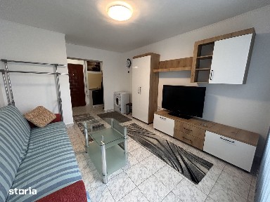 Garsonieră de închiriat în zona Depozitelor.