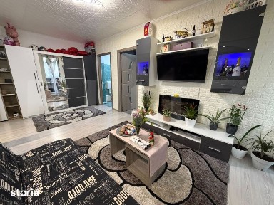 Apartament 2 camere 45mp | balcon inchis | Zona Florilor