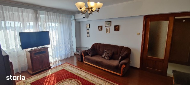 3 camere, et 5/7, Bd. Mamaia - Trandafirul, vedere spre mare