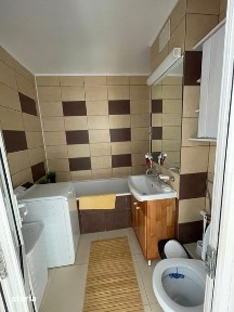 Proprietar vand ap.2 camere Racadau