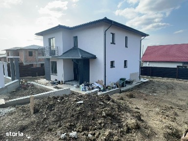 Propietar vinde Casa Individuale Miroslava / Horpaz