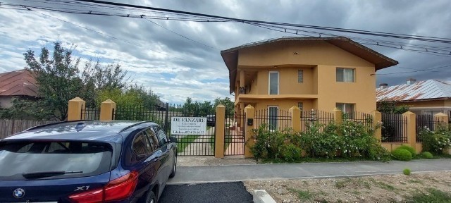 Casa 300mp + Teren 5000mp + anexe - Cojasca Dambovita